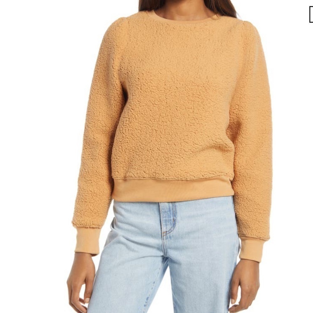 TREASURE & BOND Brushed Fleece Sweatshirt In Tan Doe